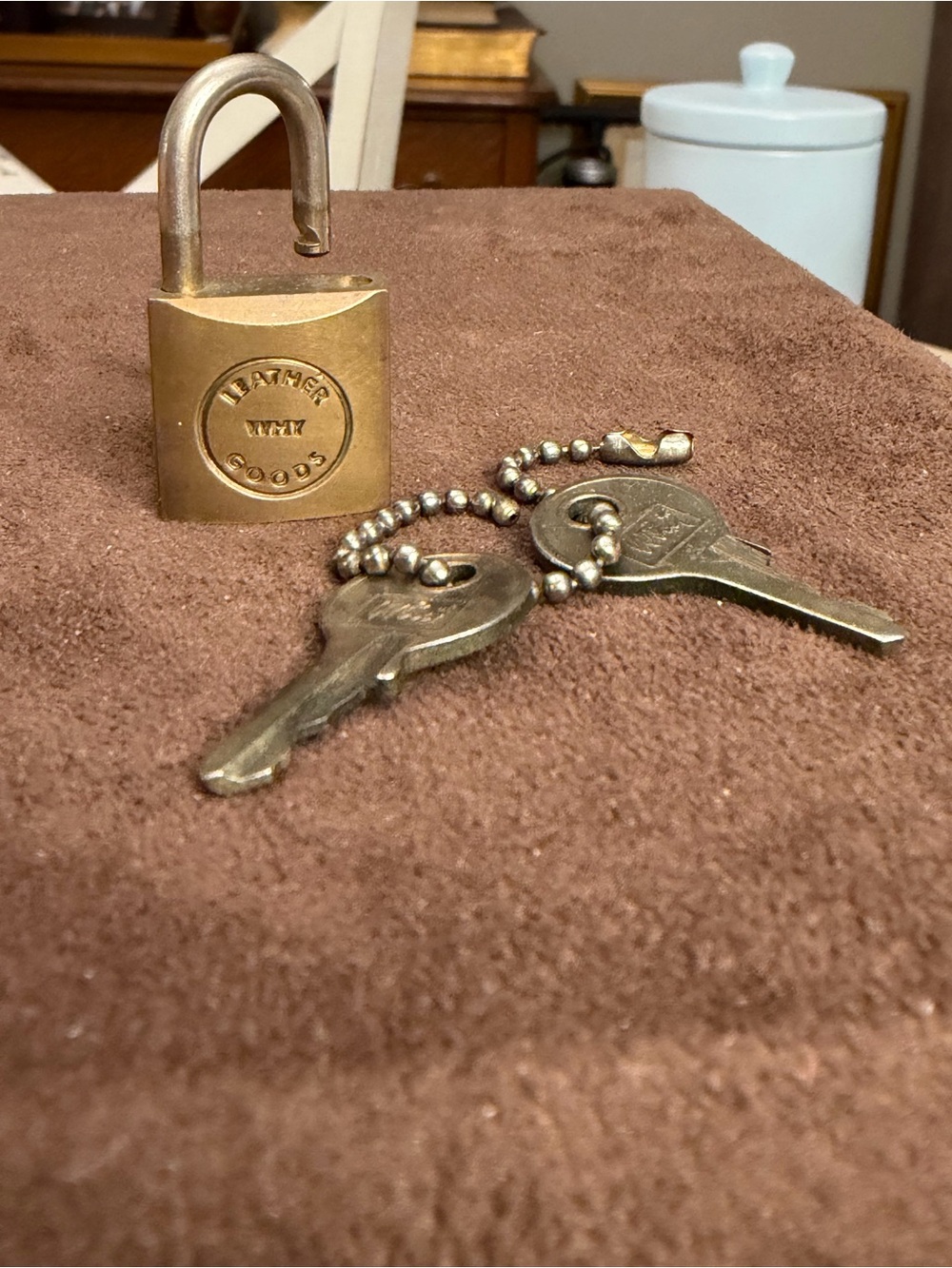 Hard to Find: Hunting World Brass Padlock with Keys